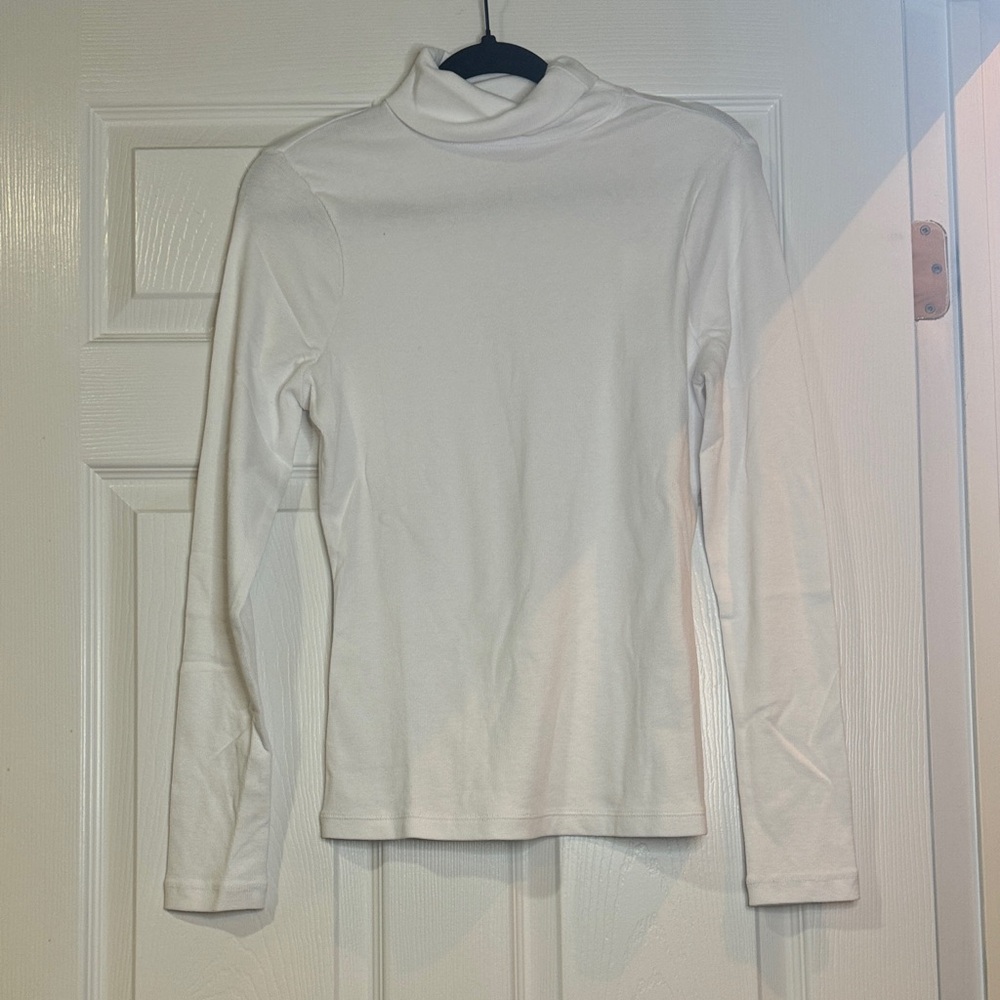 Vineyard Vines White Ribbed Turtleneck